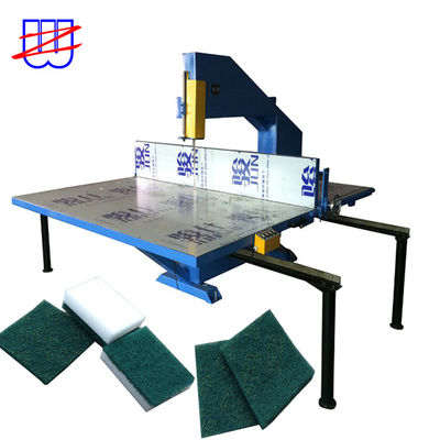 AC380/50HZ Vertical Sponge Foam Cutting Machine con funzione di laminazione della colla di fusione a caldo