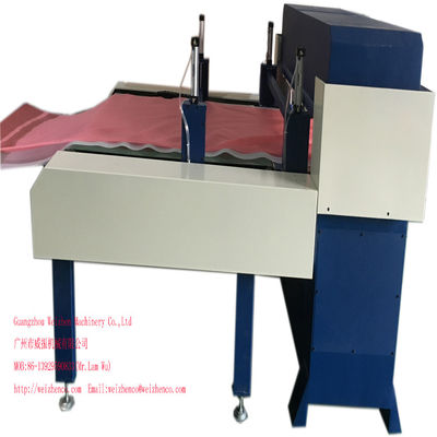 Spugna di cucina professionale EVA EPE Spuma Die Cutting Machine con alimentazione automatica