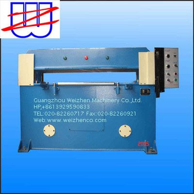 Macchina di taglio a stampo per EPE EVA Foam Cardboard Materiali di pelle di gomma Quattro colonne
