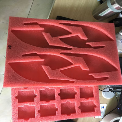10 s/una volta Velocità di incollaggio Macchina di incollaggio elettrica per fogli di schiuma EPE per il processo di laminazione